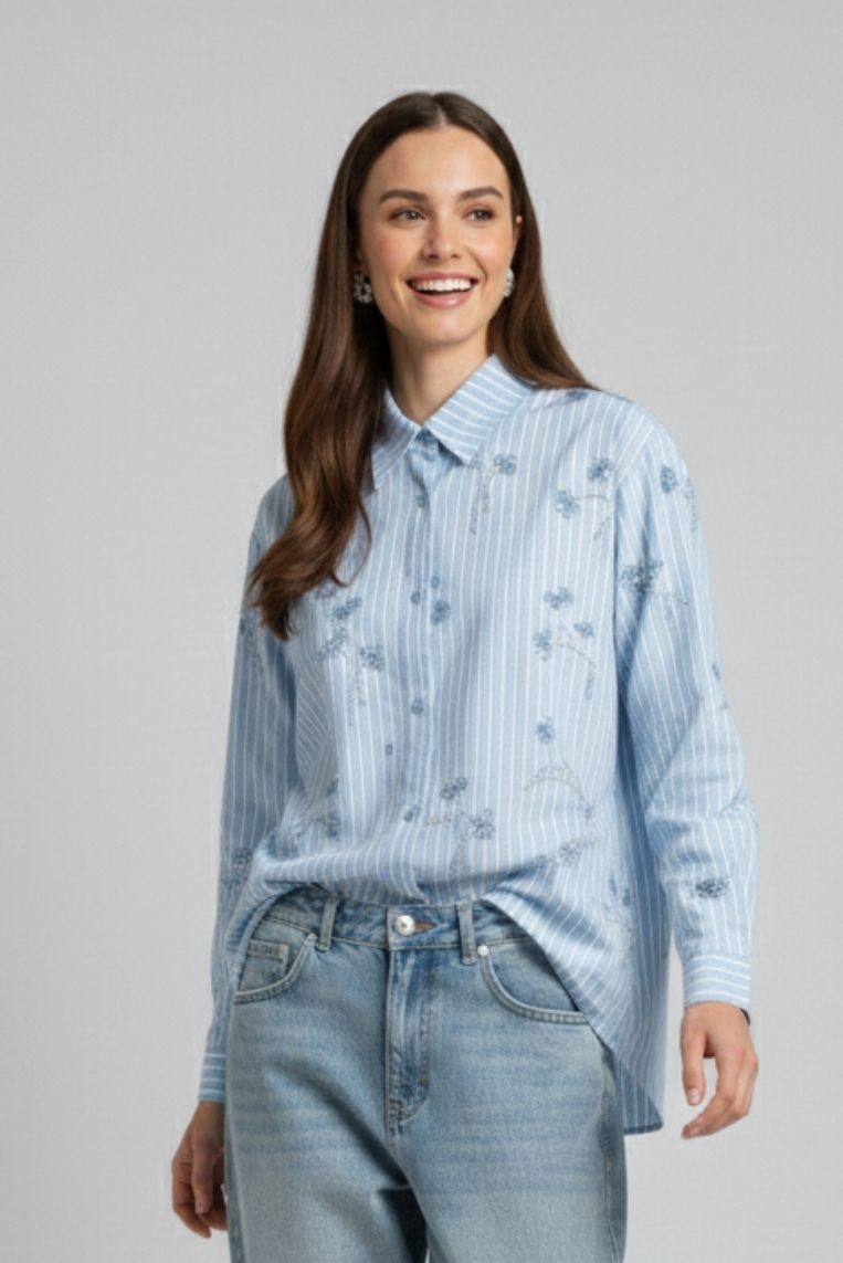 CAMICIA A RIGHE RICAMATA CON FIORI 2 CAMICIA A RIGHE RICAMATA CON FIORI - immagine 2