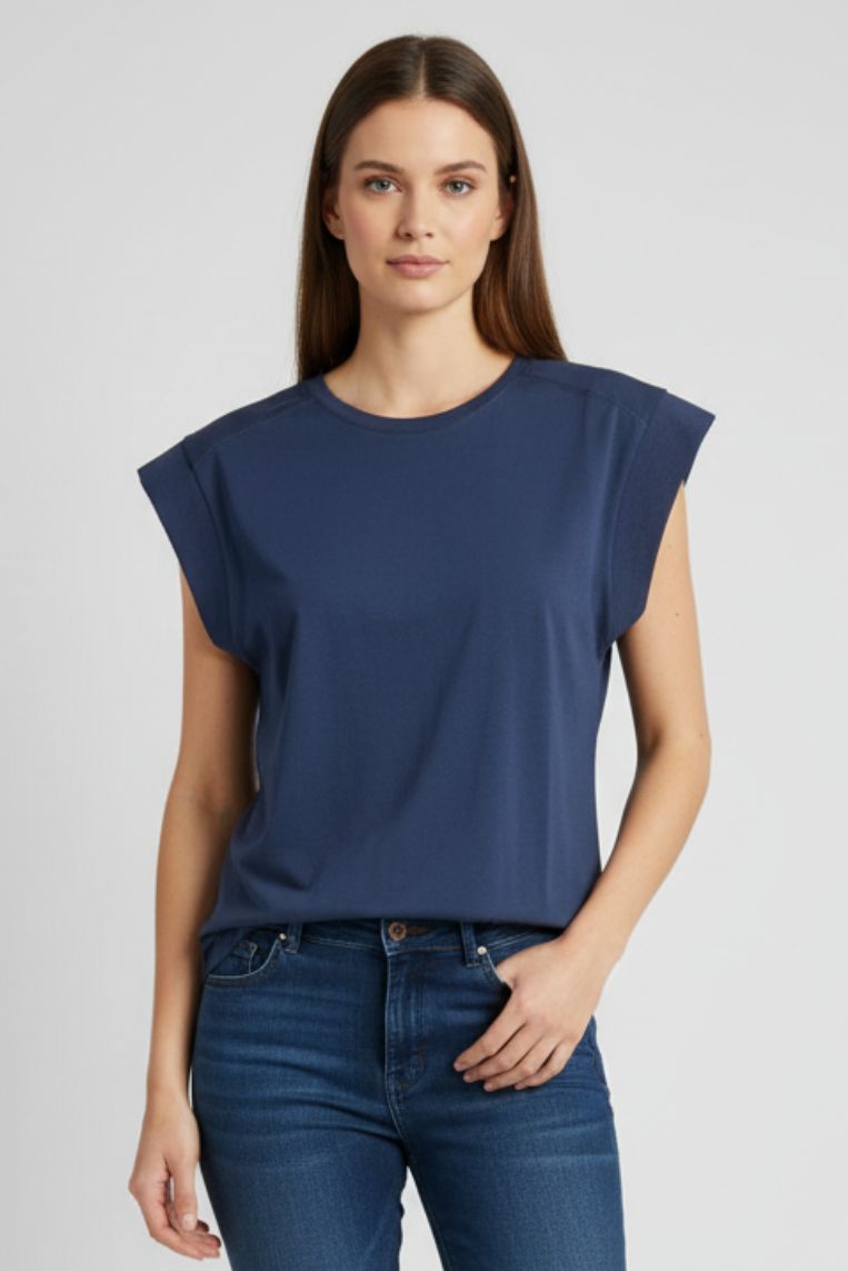 T-SHIRT SENZA MANCIHE - immagine 7