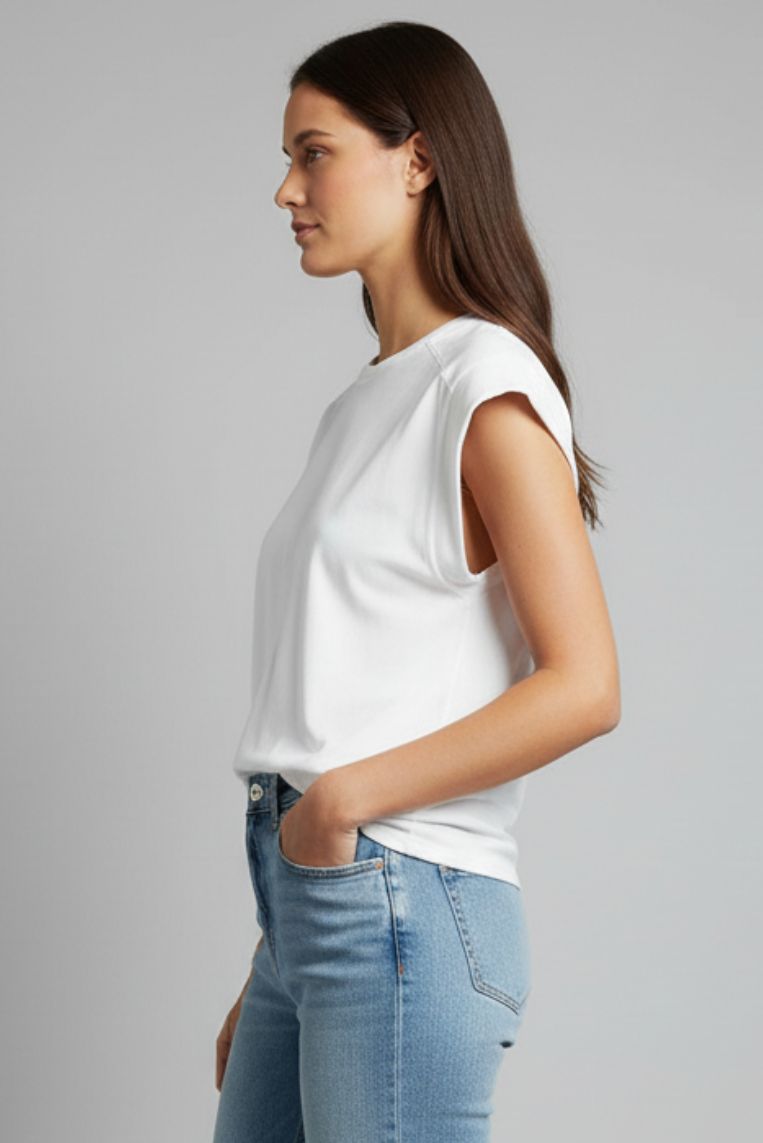 T-SHIRT SENZA MANCIHE - immagine 5