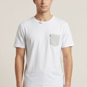T-SHIRT CON TASCHINO E RICAMO COLLO 4 T-SHIRT CON TASCHINO E RICAMO COLLO - Thumbnail Image 2