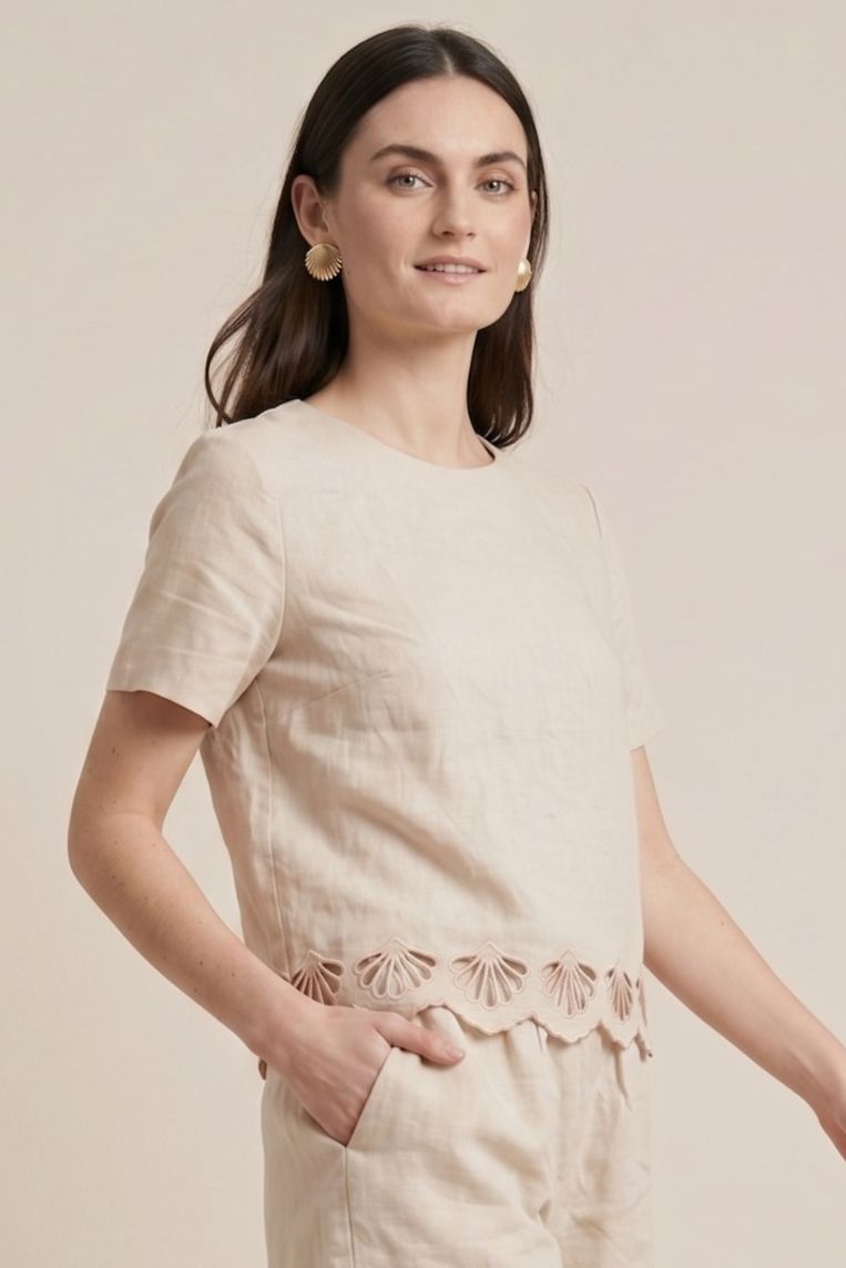 T-SHIRT RICAMO CONCHIGLIE - immagine 2