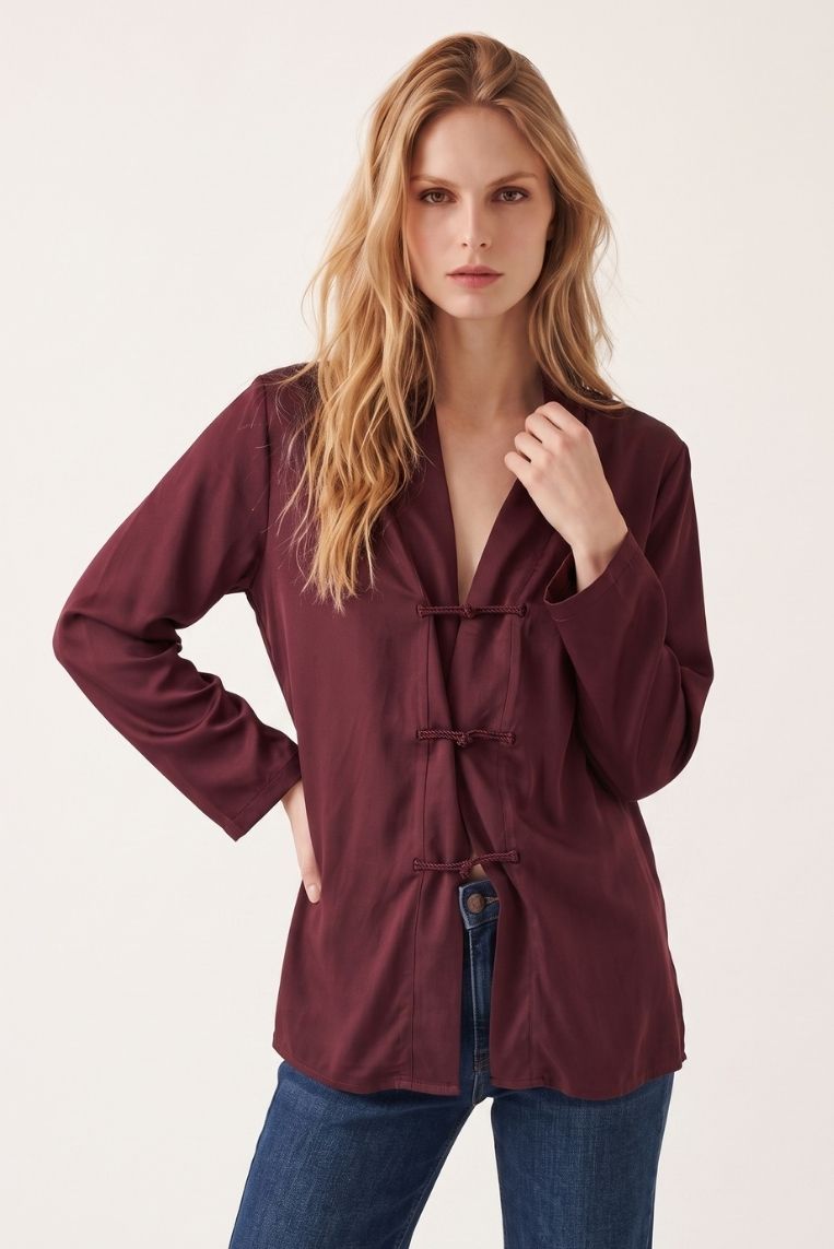 BLUSA CON ALAMARI SATIN 5 BLUSA CON ALAMARI SATIN - immagine 5