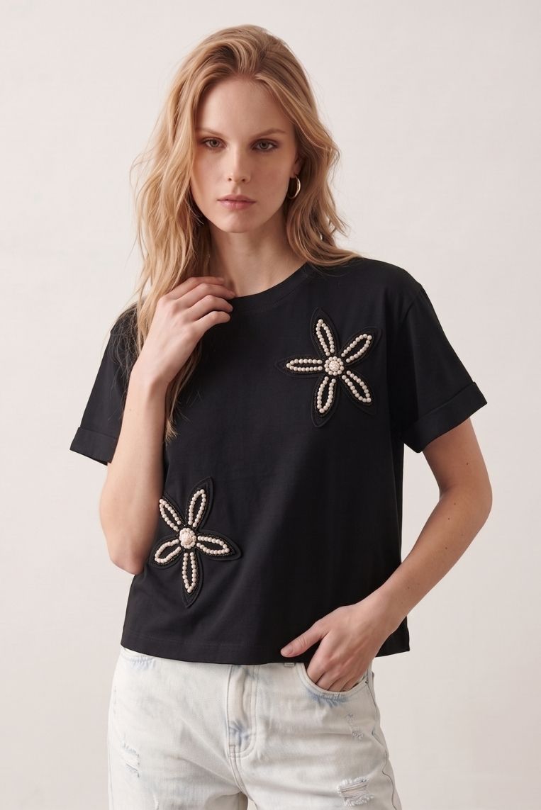 T-SHIRT FIORI STRASS - immagine 4