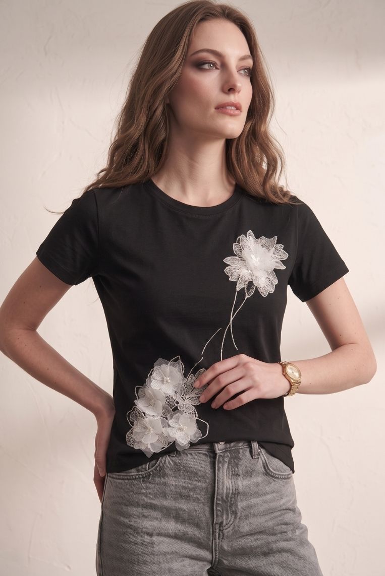 T-SHIRT FIORI TULLE - immagine 5