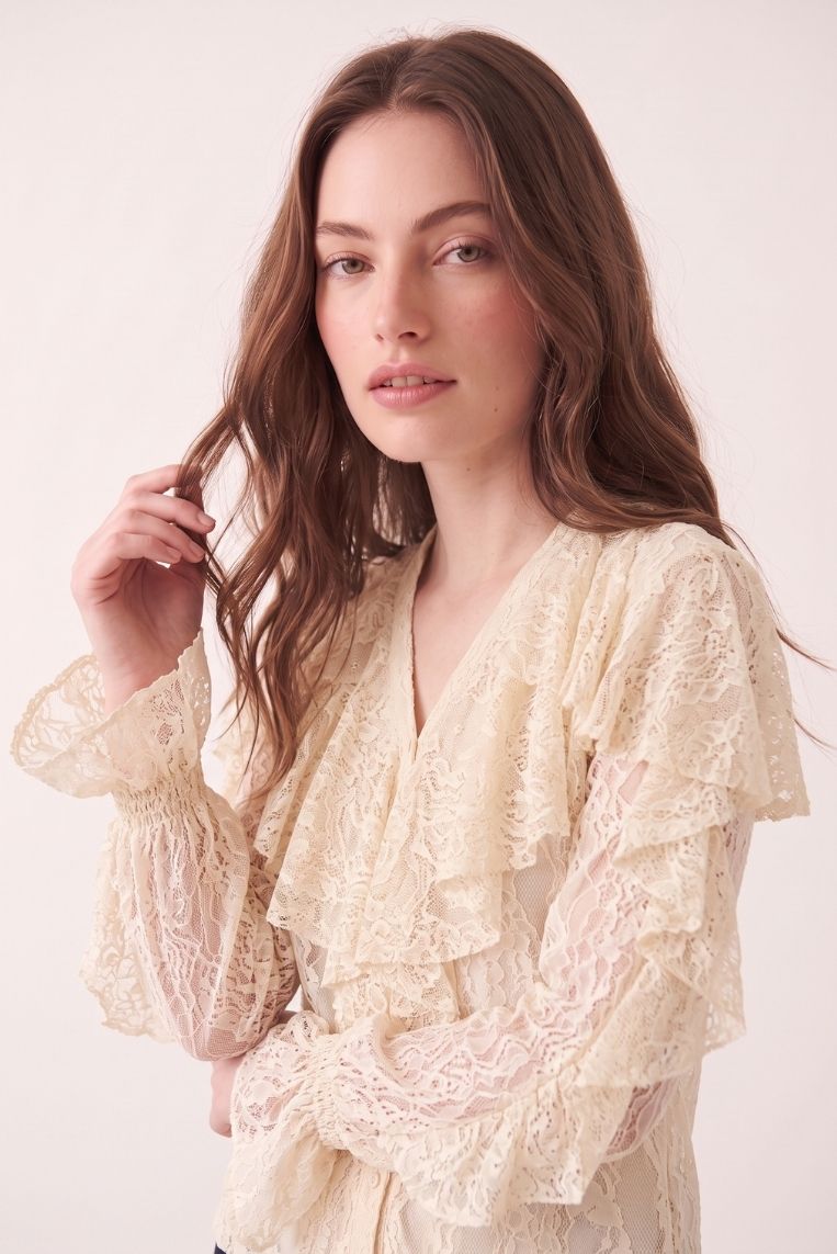 BLUSA IN PIZZO - immagine 2