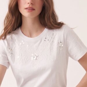 T-SHIRT RICAMO FIORI PAILLETTES 7 T-SHIRT RICAMO FIORI PAILLETTES - Thumbnail Image 1