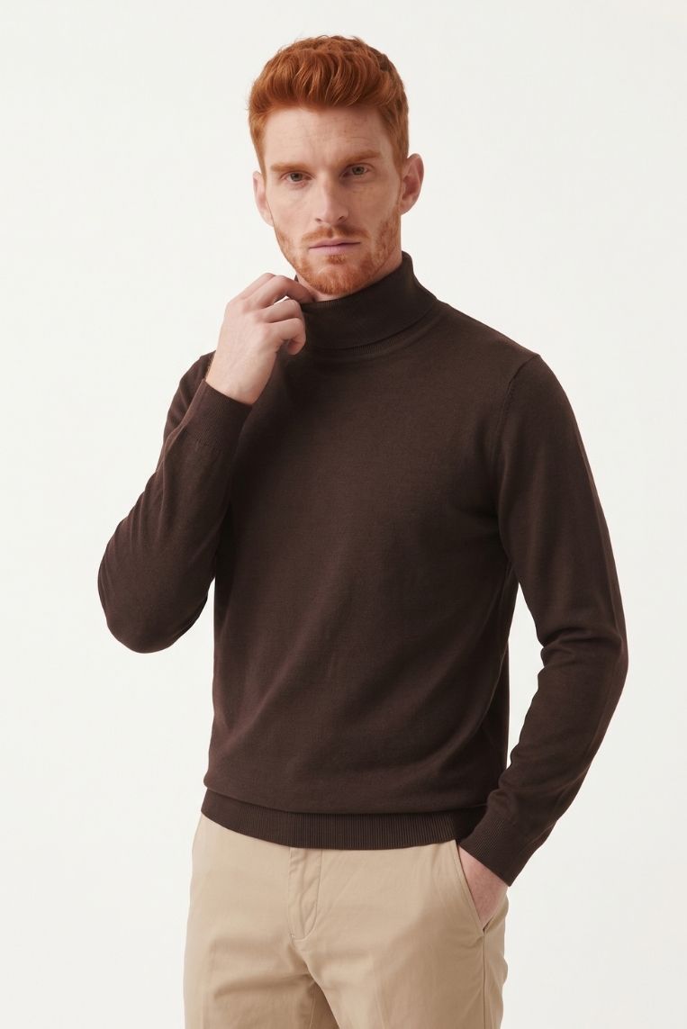 MAGLIA COLLO ALTO VISCOSA BASIC0