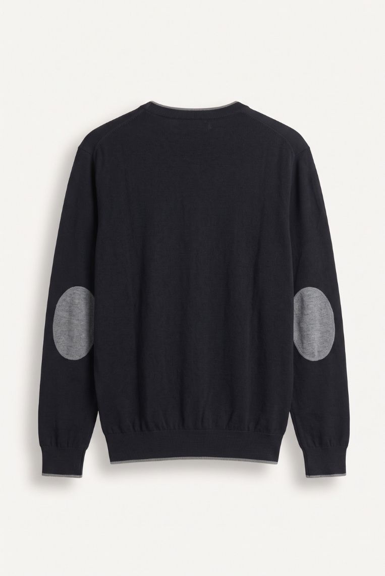 MAGLIA CON DETTAGLI A CONTRASTO E TOPPE 4 MAGLIA CON DETTAGLI A CONTRASTO E TOPPE - immagine 4